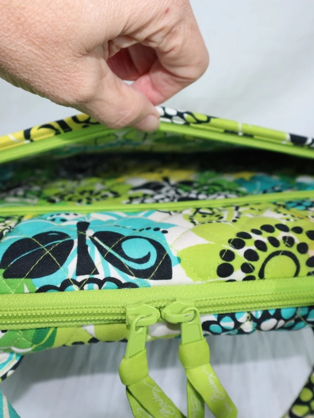 Retired Vera Bradley Limes Up Laptop Case with Carry Handles and Strap Padded